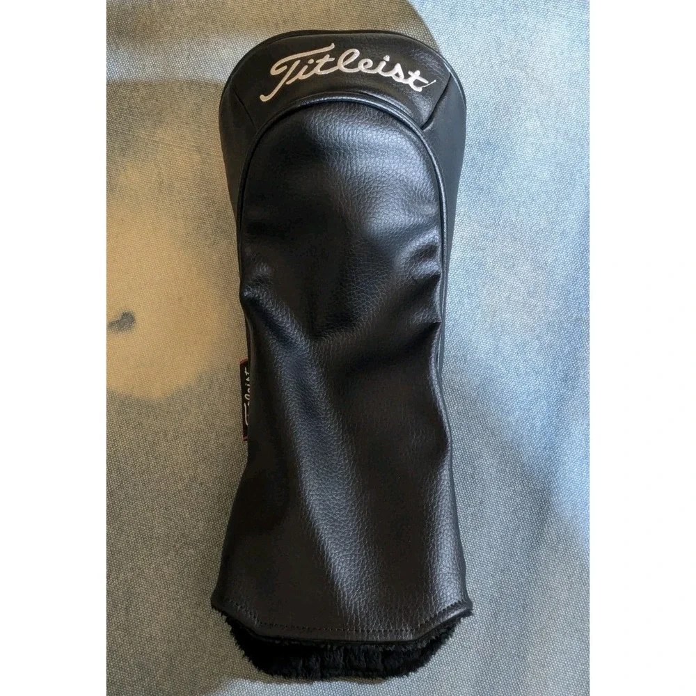 Titleist GT 5 3/7 Wood Fairway Headcovers Black White Vinyl Golf Club Cover Set